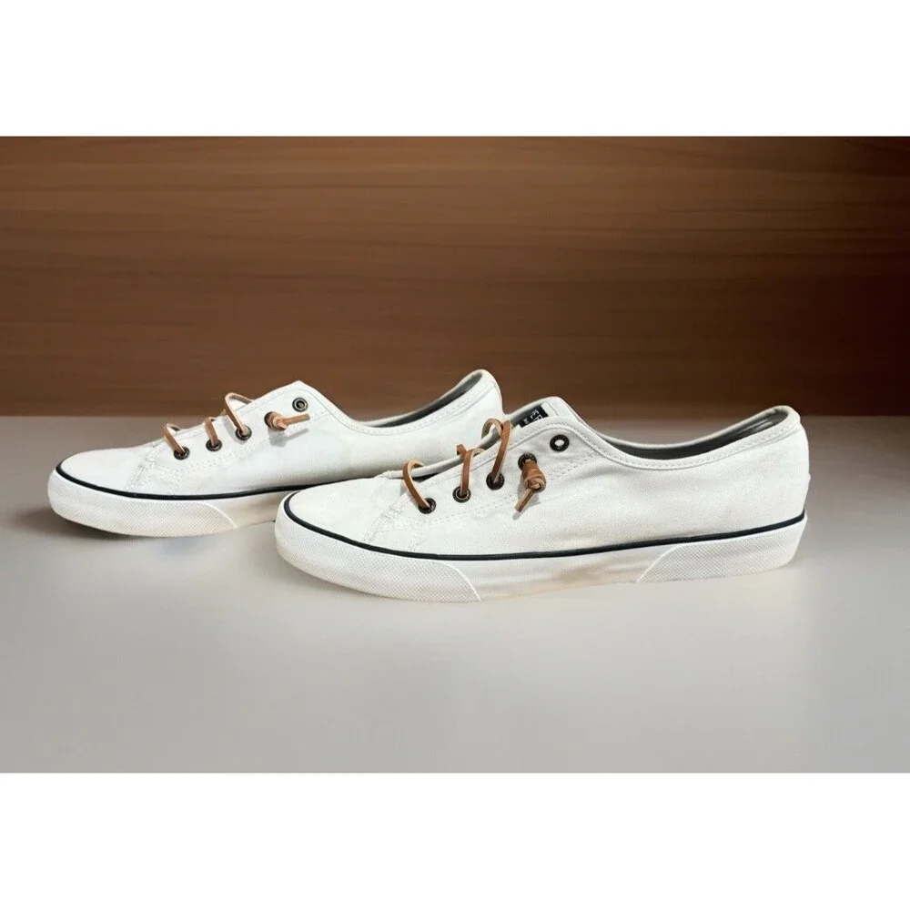 Sperry Pier View W 9.5 White Canvas Sneakers Rawhide Laces Coastal Preppy